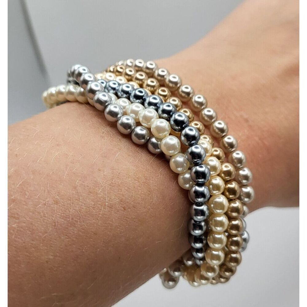 Multicolor Multistrand Pearl Bracelet Grey and Beige 7.5 in